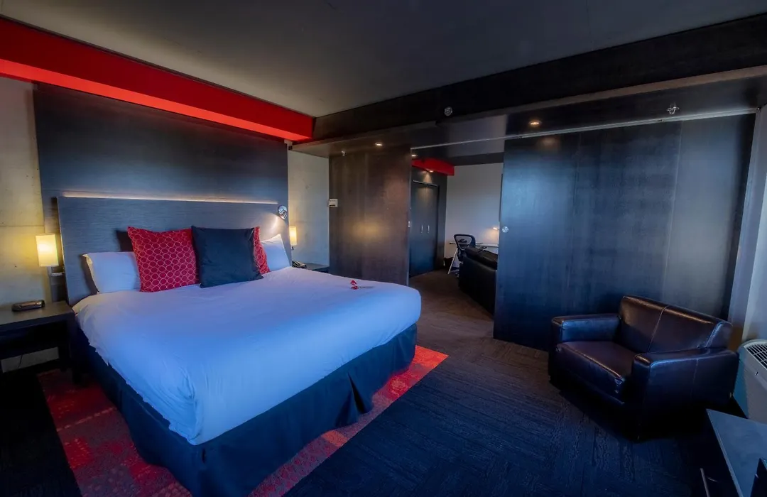 Grand Times Hotel - Aeroport De Quebec-1