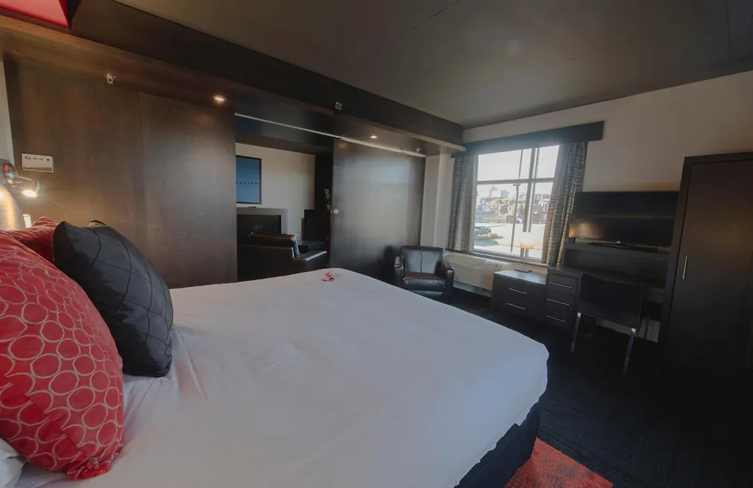 Grand Times Hotel - Aeroport De Quebec-1