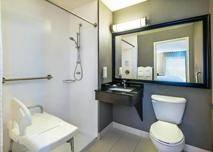 Comfort Inn Airport East Quebec City
